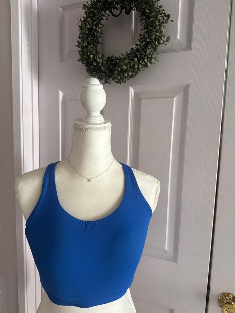 Lululemon Energy High Impact Royal Blue Scoop Neck Sports Bra!